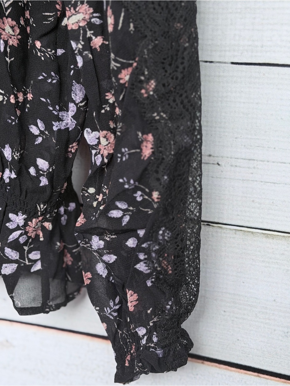 Joie Grazia Caviar Black Floral Lace Panel Smocked Blouse - Medium - Picture 4 of 6